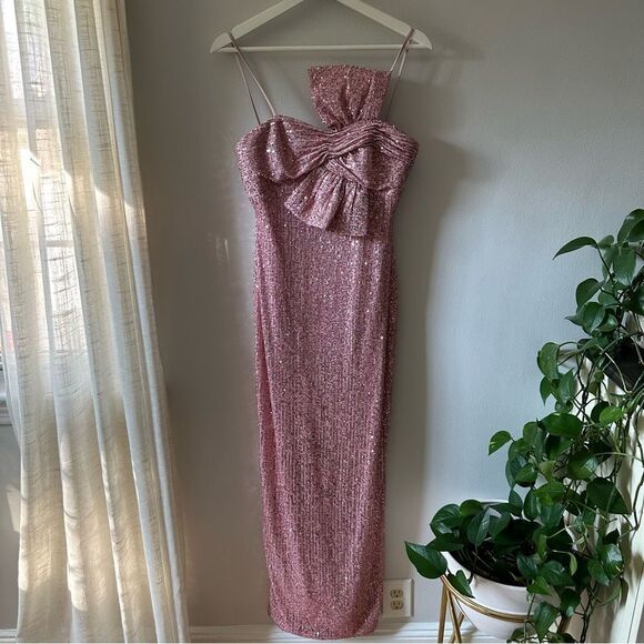IEENA for Mac Duggal Bow Maxi Dress - Pink Sequins - Picture 2 of 8